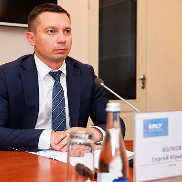 The rector of KRSU presented the university’s experience at the X International Nevsky Forum